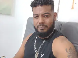 Streamate Free Live Porn of BladeFoxx