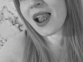 Streamate Free Live Porn of Soft_Mistress