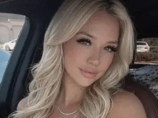 Streamate Live Sex of Sabrina_xx