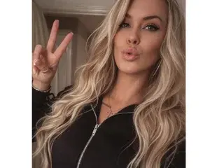 Streamate Best Webcam of NaughtyLeahUK