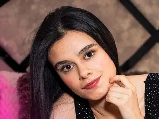 Streamate Free Live Porn of BrisaRoss