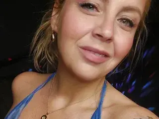 Streamate Free Porn Cam of DaisyKnickers