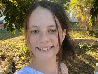 Streamate Live Sex Cam of Honeymew