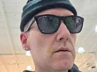 Streamate Nude Webcam of Justamaninyourpanties