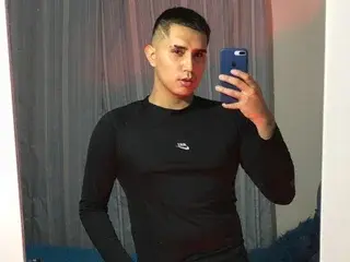 Streamate Sex Cam of EthanBorghese