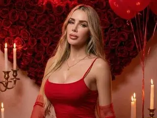 Streamate Live Sex Cam of Ana_Saenz