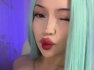 Streamate Adult Webcams of DollWett