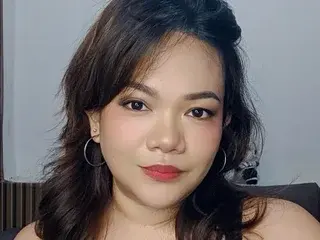 Streamate Sex Chat of FoXxyCuRvy