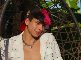 Streamate Private Sex Chat of angel_david_ad