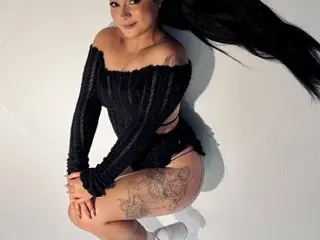 Streamate Watch Live Sex Cams of MaddisonMartins