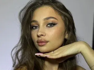 Streamate Free Porn Cam of MilaLick