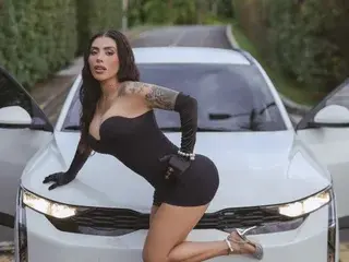 Streamate Watch Live Sex Cams of sarahsstonne