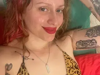 Streamate Free Porn Cam of DamaKoupa