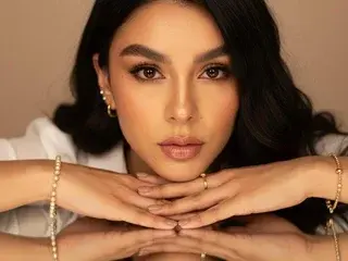 Streamate Live Sex Cam of HollyBrensone