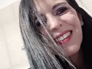 Streamate Adult Webcams of XOXOXGIULIAXOXOX
