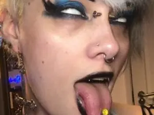 Streamate Adult Webcams of glitterqueen99