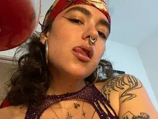 Streamate Live Sex Cam of Velvette_Peach