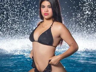 Streamate Live Porn of Milley_ggh