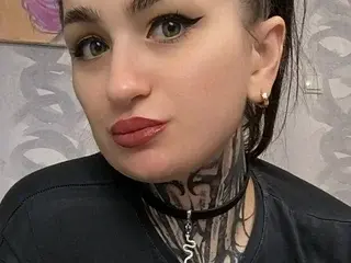 Streamate Free Live Porn of dominikazX