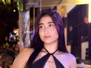 Streamate Free Porn Cam of BellaKross