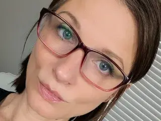 Streamate Free Porn Cam of CallMeDaisy