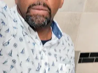 Streamate Live Sex Cam of tbottom329B