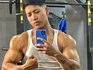 Streamate Free Live Porn of ZackCreat20cm