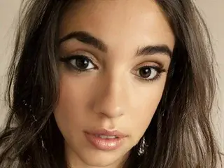 Streamate Live Sex Cam of Bellahot66