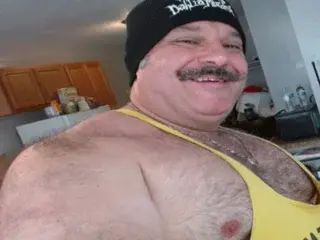 Streamate Free Porn Cam of BullMuscleJoe