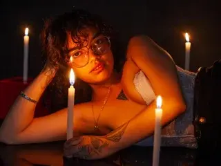 Streamate Adult Video Chat of KittyLatina_22