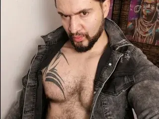 Streamate Live Sex Cam of dominikxxx18