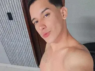 Streamate Free Porn Cam of jrrmking