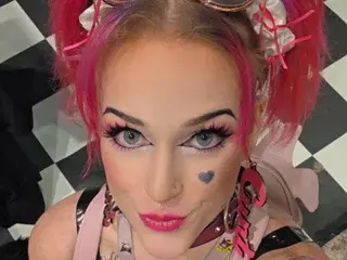 Streamate Nude Webcam of HarleyLockhart