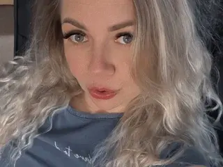 Streamate Free Porn Cam of Nichole_Hill