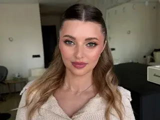 Streamate Free Live Porn of Sky_amazing