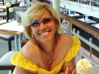 Streamate Free Live Porn of BlondPrettyLady