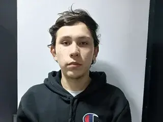 Streamate Watch Live Sex Cams of Naugthyhardsexboy