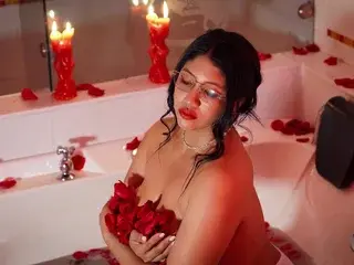 Streamate Watch Live Sex Cams of alisoncooperxxx