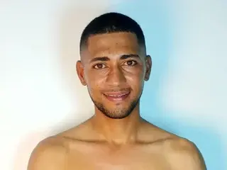 Streamate Adult Webcams of JuanJoHot