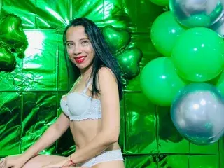 Streamate Live Sex Cam of PerlaJohnsonRx