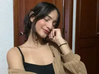 Streamate Best live sex cam show of SaraRussellx