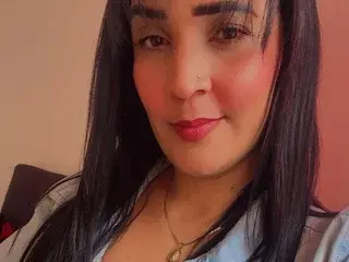 Streamate Best live sex cam show of MILAHOT23