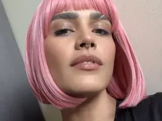 Streamate Free Porn Cam of GoddxssAxxel