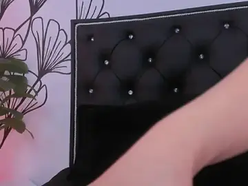 Stripchat Adult Webcams of Sweet_Ariadna_