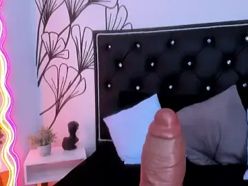 Stripchat Free Porn Cam of Sweet_Ariadna_