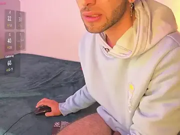 Stripchat Sex Cam of annie_and_ryan