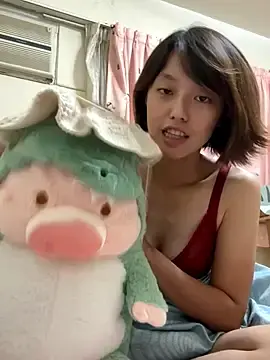 Stripchat Live Sex Cam of ladypaggy