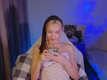 Stripchat Best Webcam of shey1i