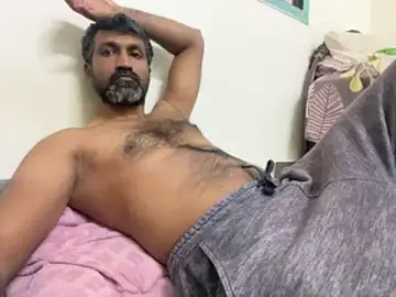 Stripchat Best Webcam of Black_Bull041988