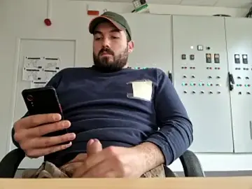 Stripchat Sex Chat of Instinctbrut